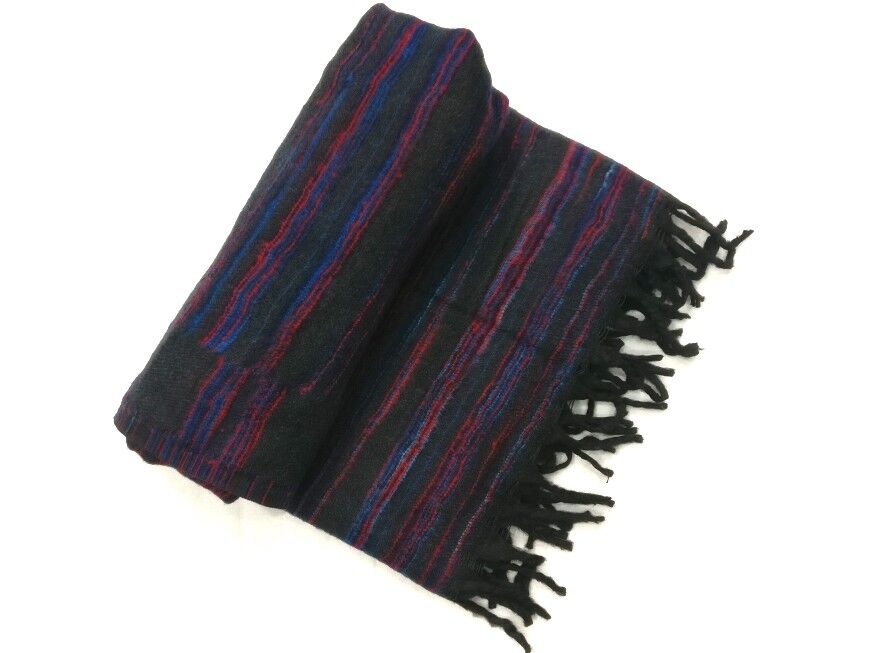 Hand loomed Yak Wool Blanket - Multi Colors 5 hand-loomed-yak-wool-blanket-black-color-1