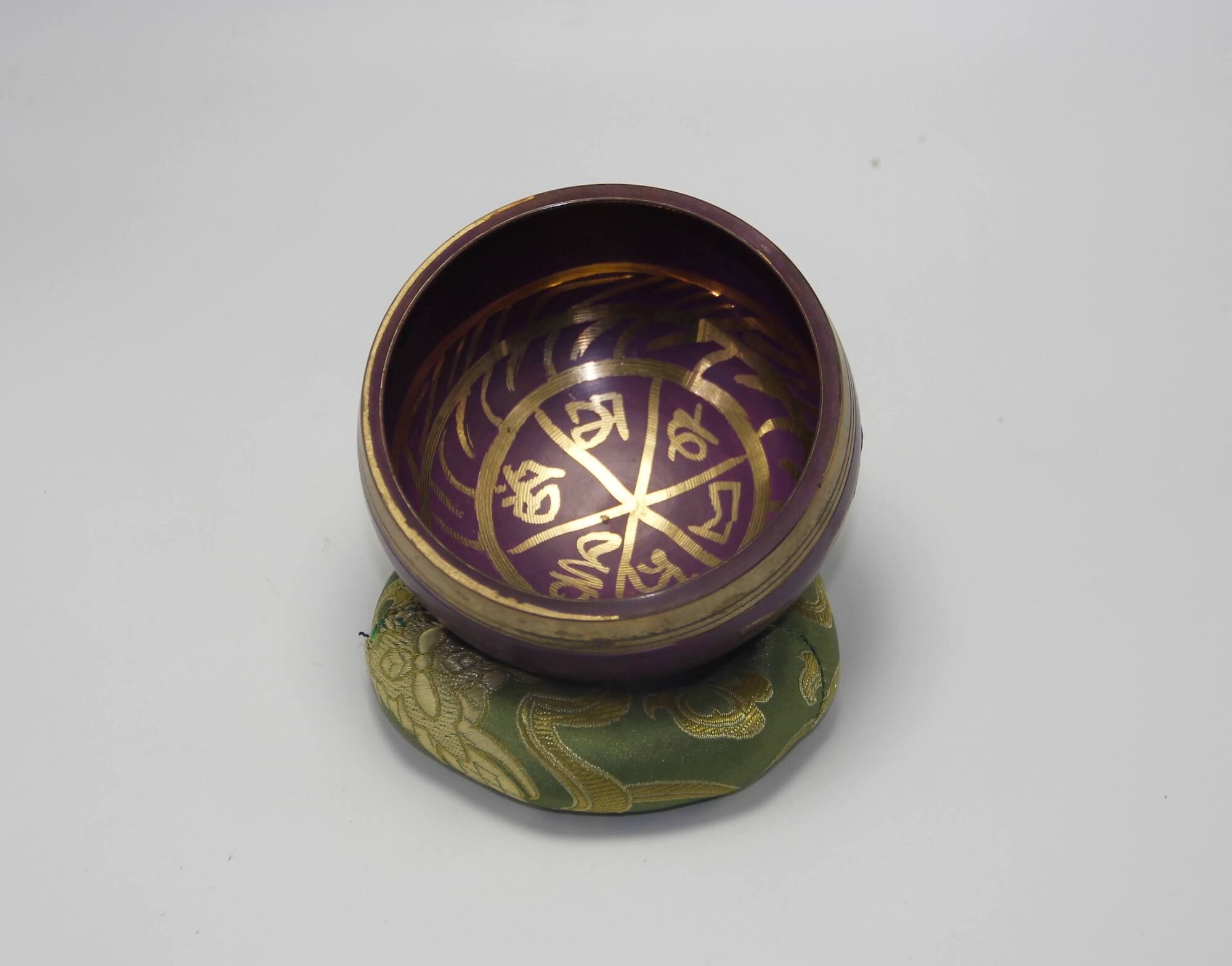 Tibetan Mantra Singing Bowl 2 tibetan mantra singing bowl