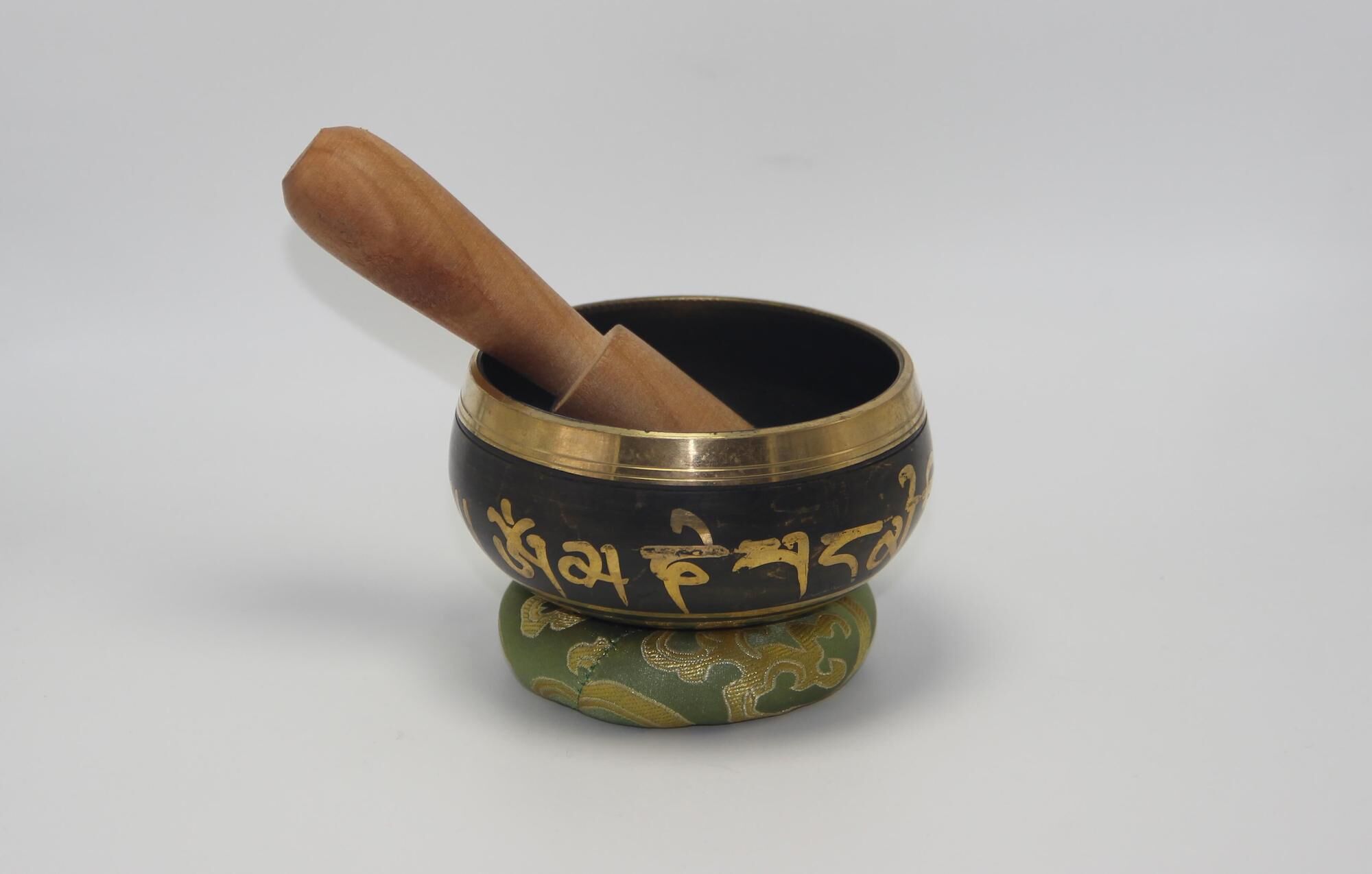 Om Sound Singing Bowl 3 Om Sound Singing Bowl