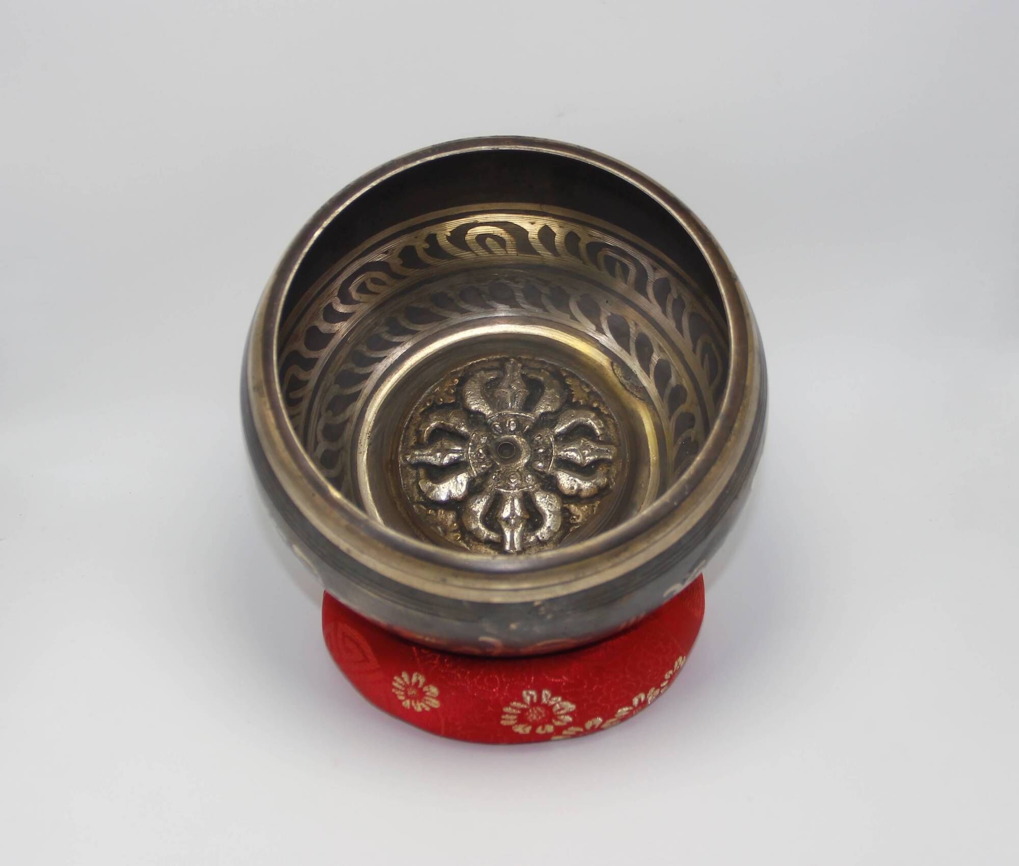 Hand Etched Dorje Singing Bowl 1 Hand Etched Dorje Singing Bowl