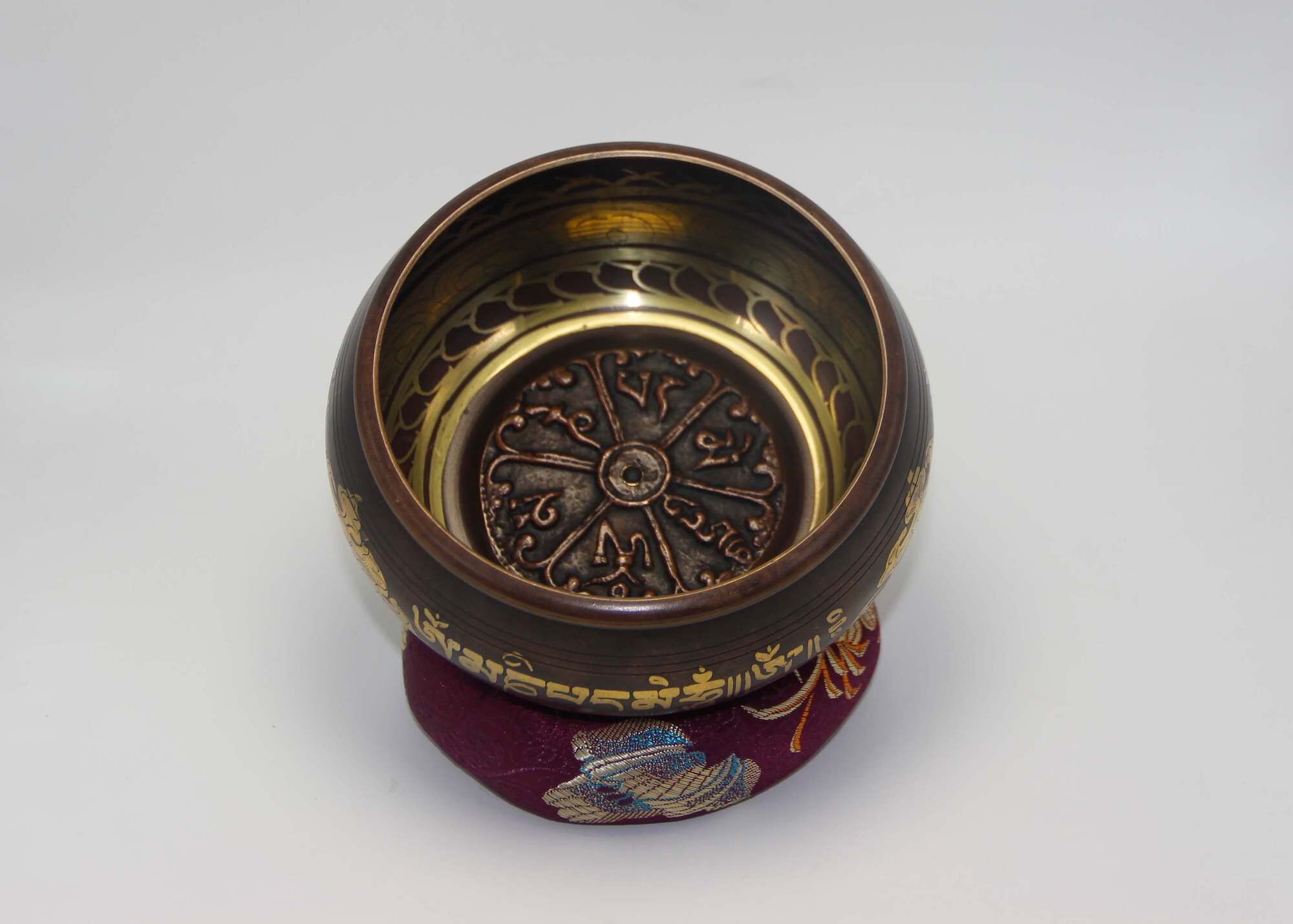 Double Dorje Embossed Singing Bowl 1 Double Dorje Embossed Singing Bowl