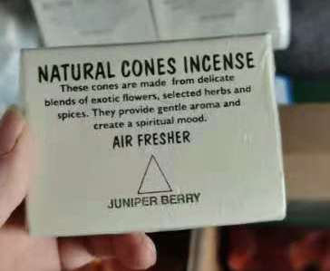 Natural Cones Incense 10 natural cones incense juniper berry