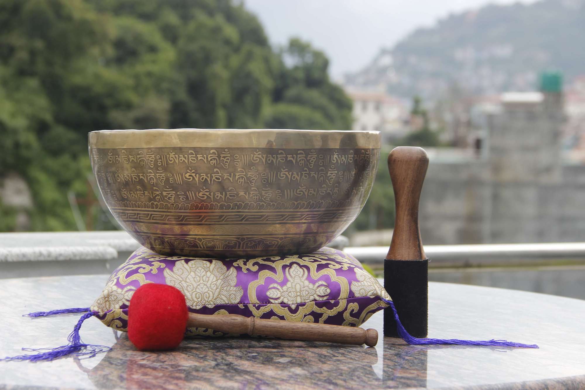 7 Chakra Singing Bowl 3 Hand Beaten Dorje Embossed Singing Bowl